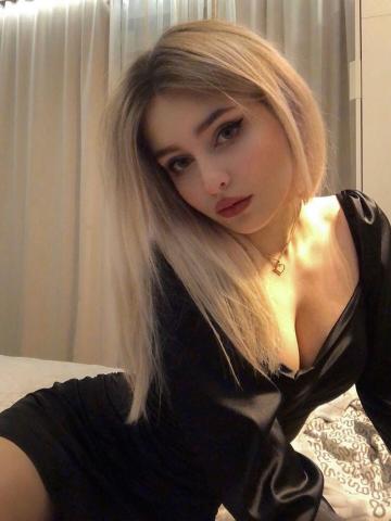 Викуся